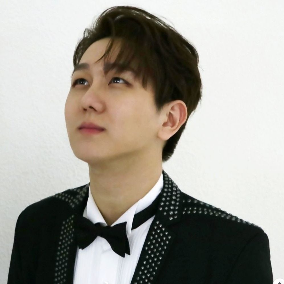 金秀瓚的最新照片