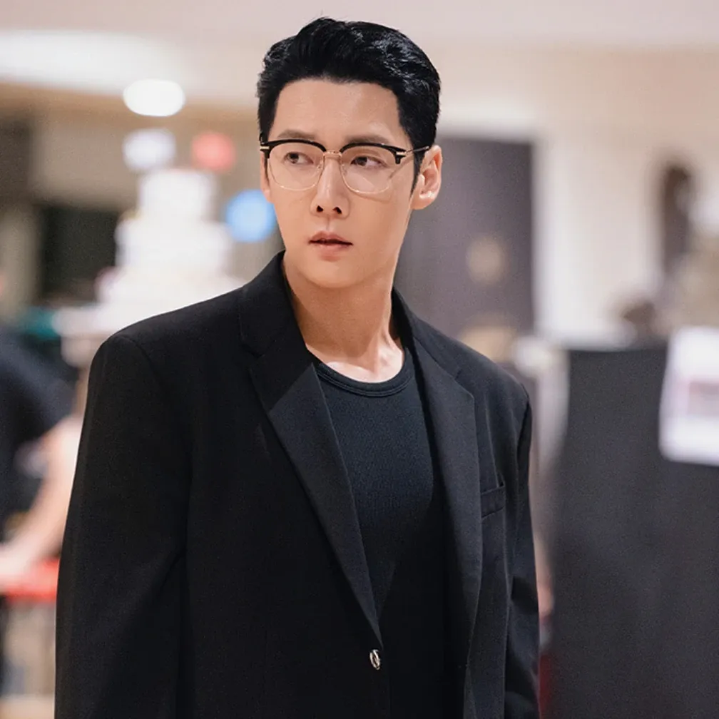 Behind-the-scenes cut of Choi Jinhyuk