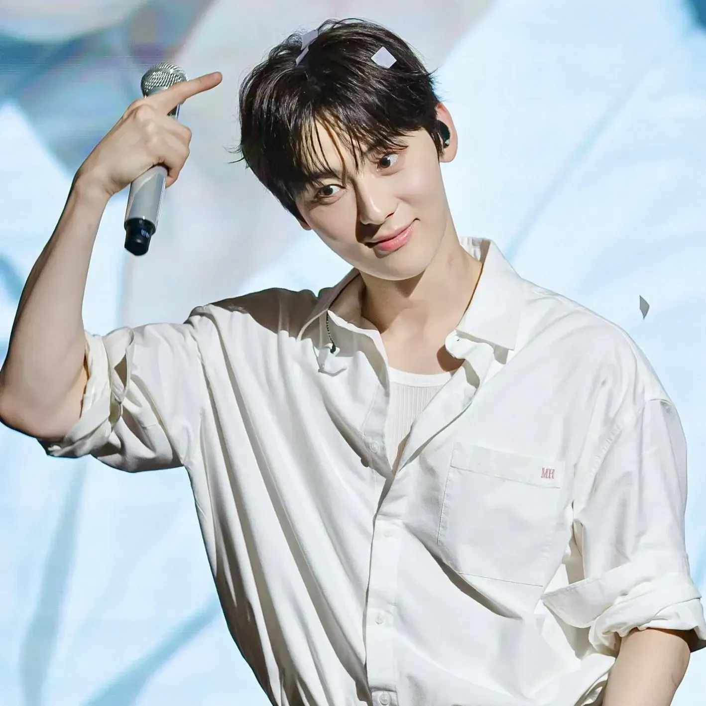 Latest photo of Hwang Minhyun