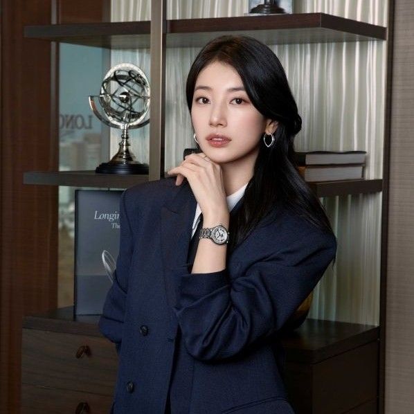 裴秀智的最新照片