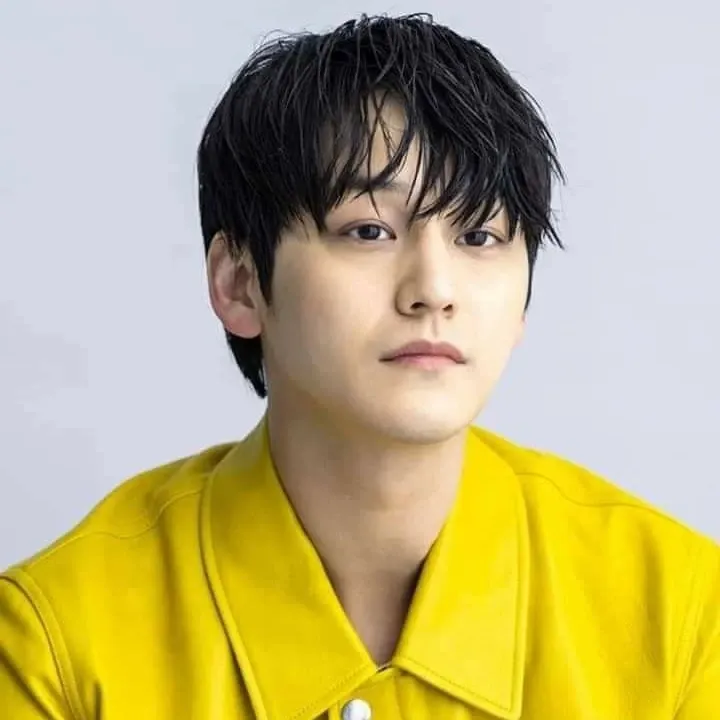 Recent activity shot of Kim Bum