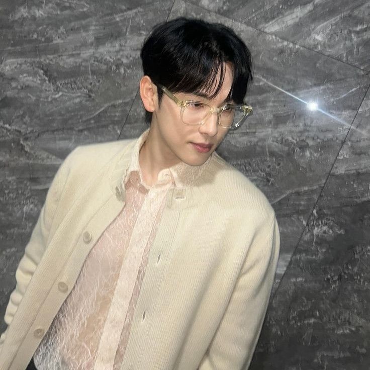 Recent activity shot of Yim Siwan