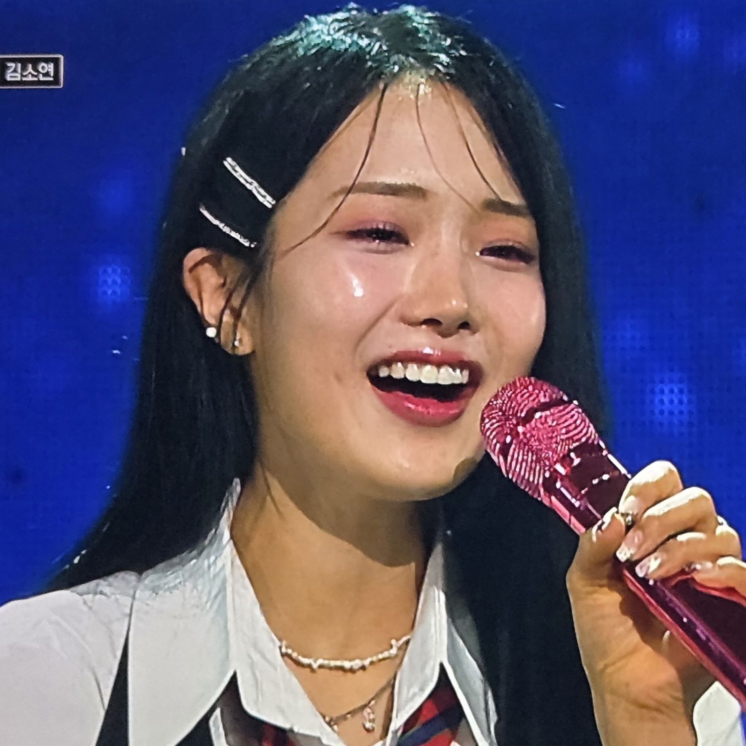 Behind-the-scenes cut of Kim Soyeon (2004)