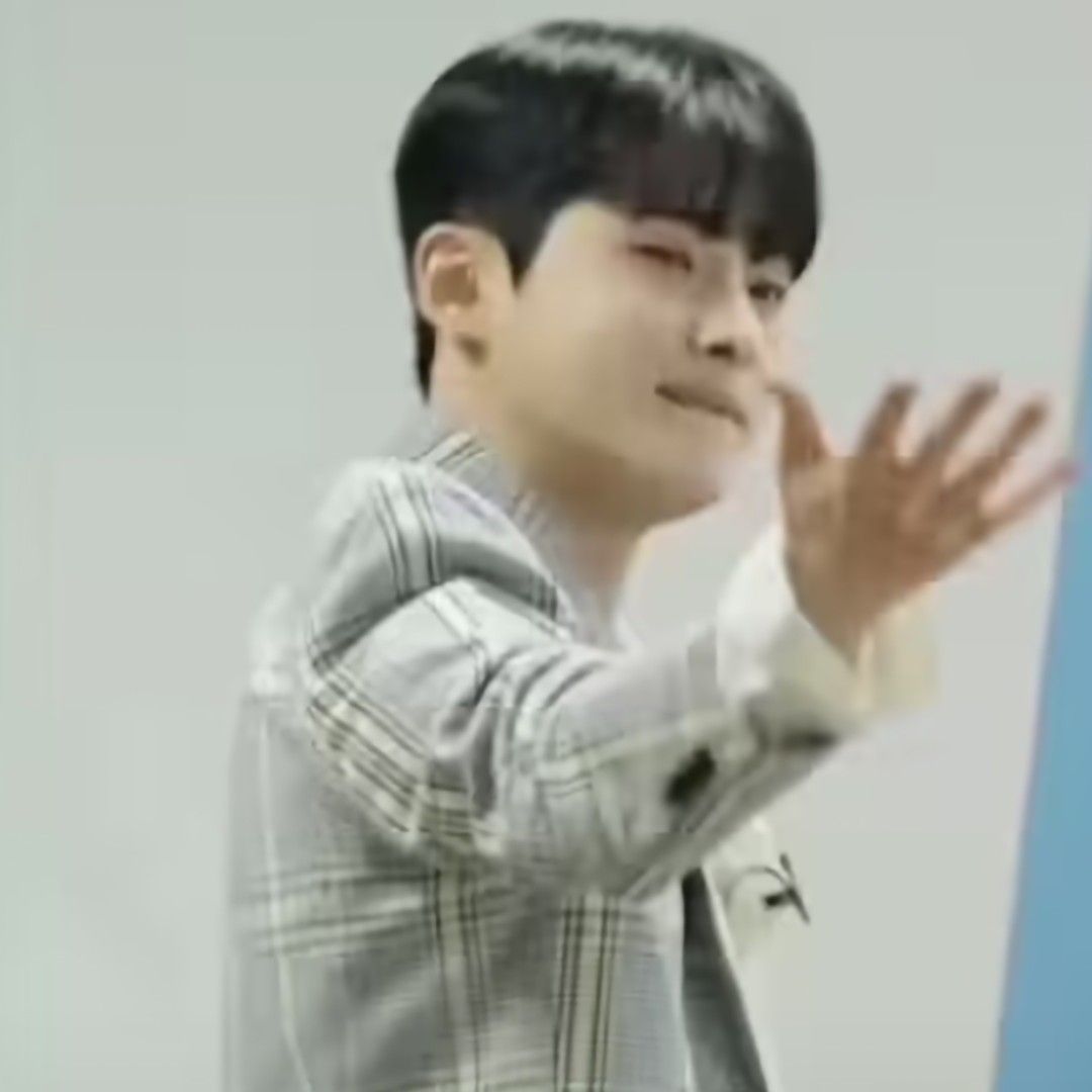 Latest photo of Seong Ri