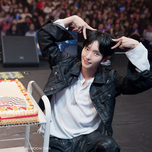 Latest photo of Lee Joongi