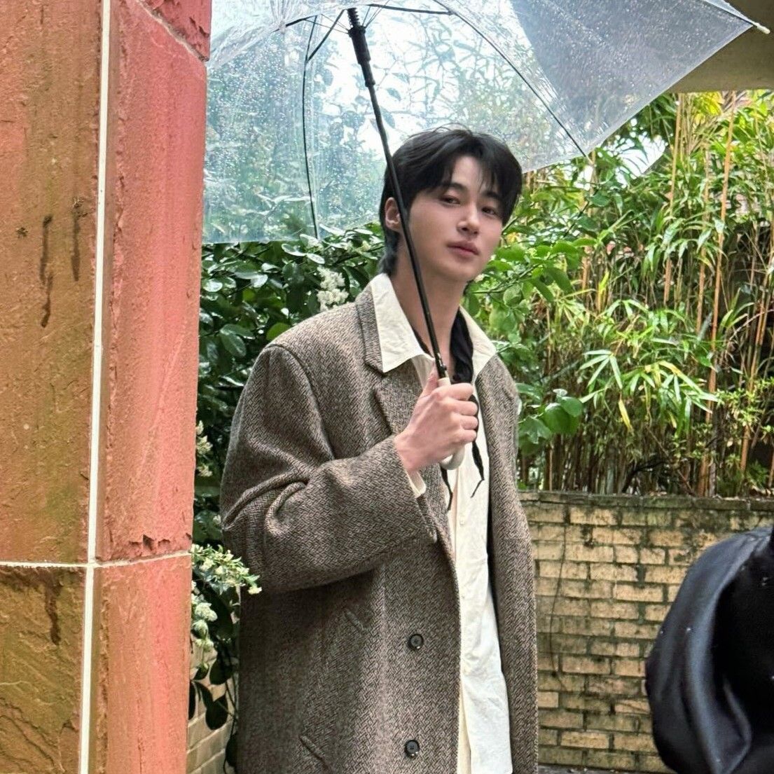 A moment captured by a fan of Byeon Wooseok