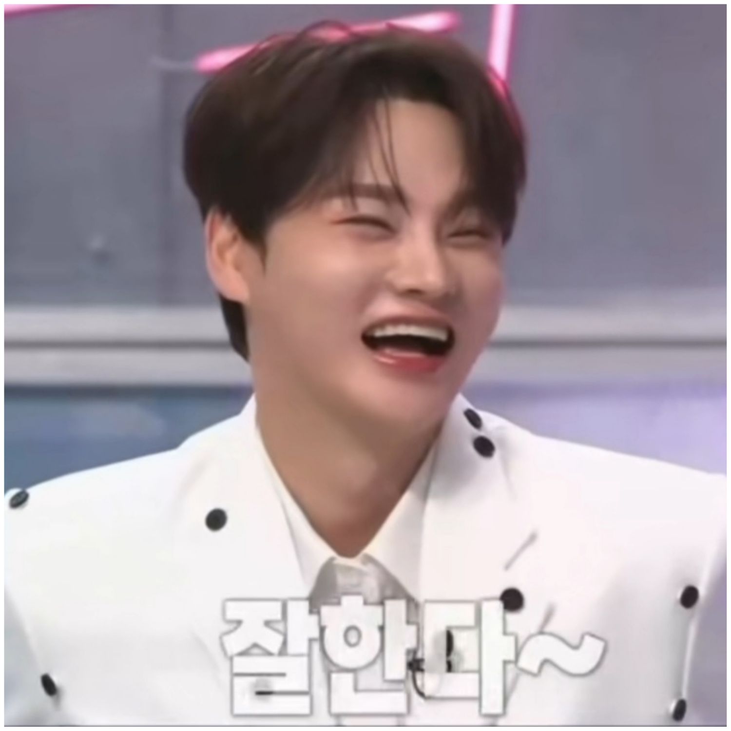 パク・ソジンのビハインドカット