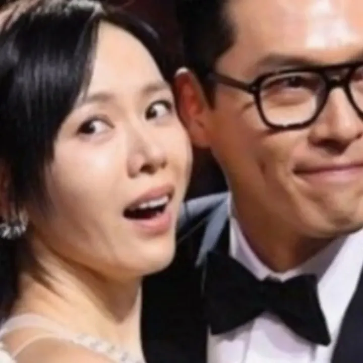 Momen yang diabadikan oleh penggemar Hyun Bin