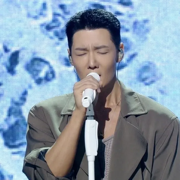 Latest photo of Choi Jinhyuk