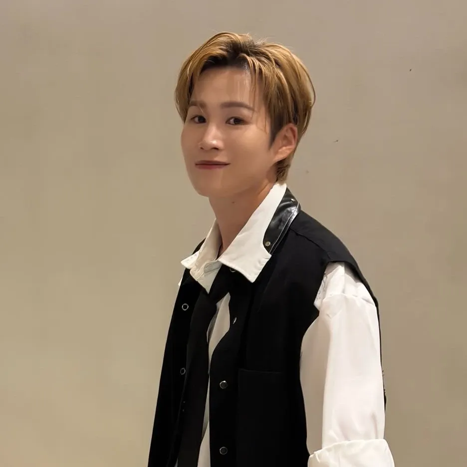 Cuplikan di balik layar dari Kim Heejae