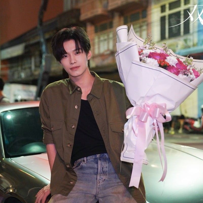 Latest photo of He Yu