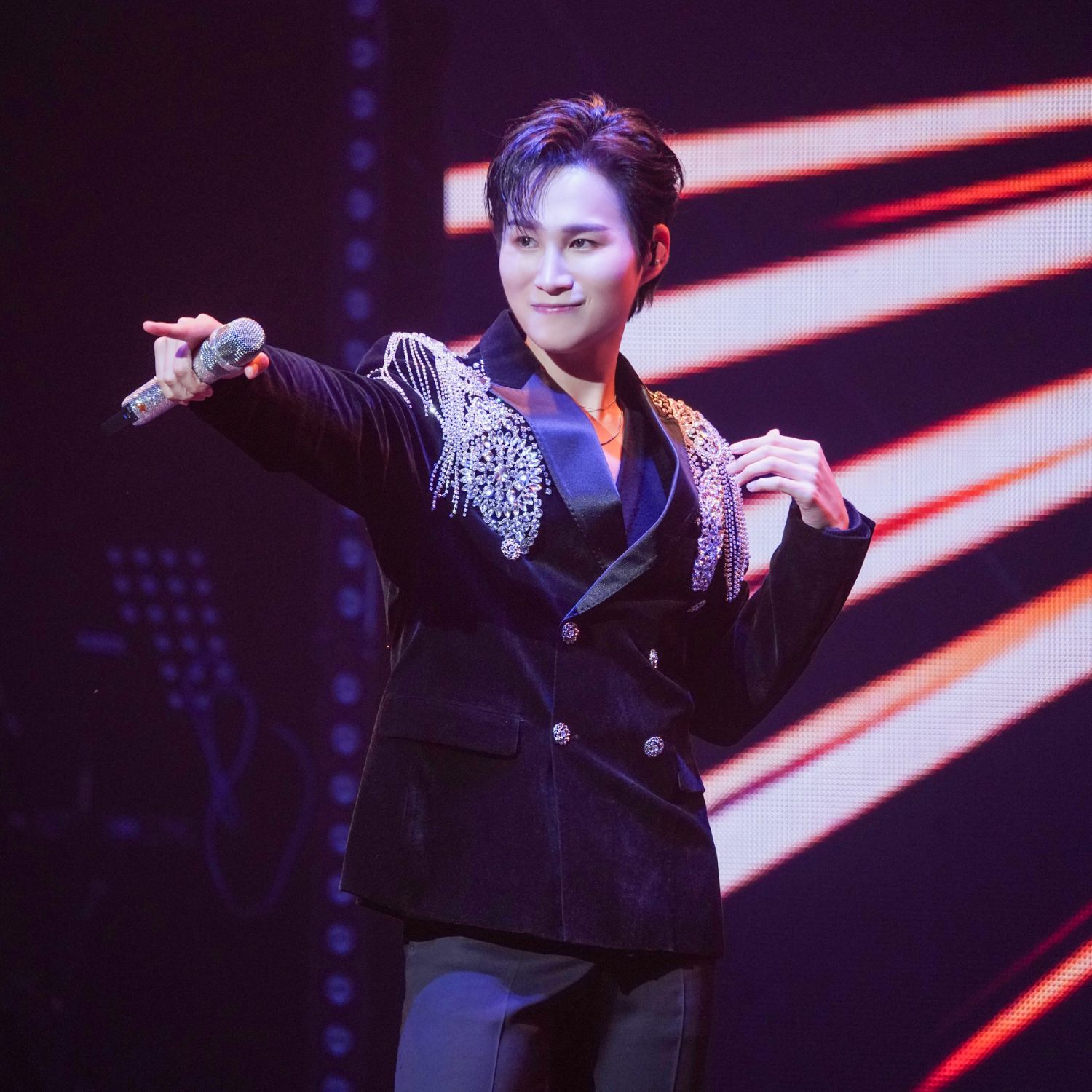 金熙栽的最新照片