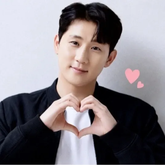 Behind-the-scenes cut of Na Sangdo