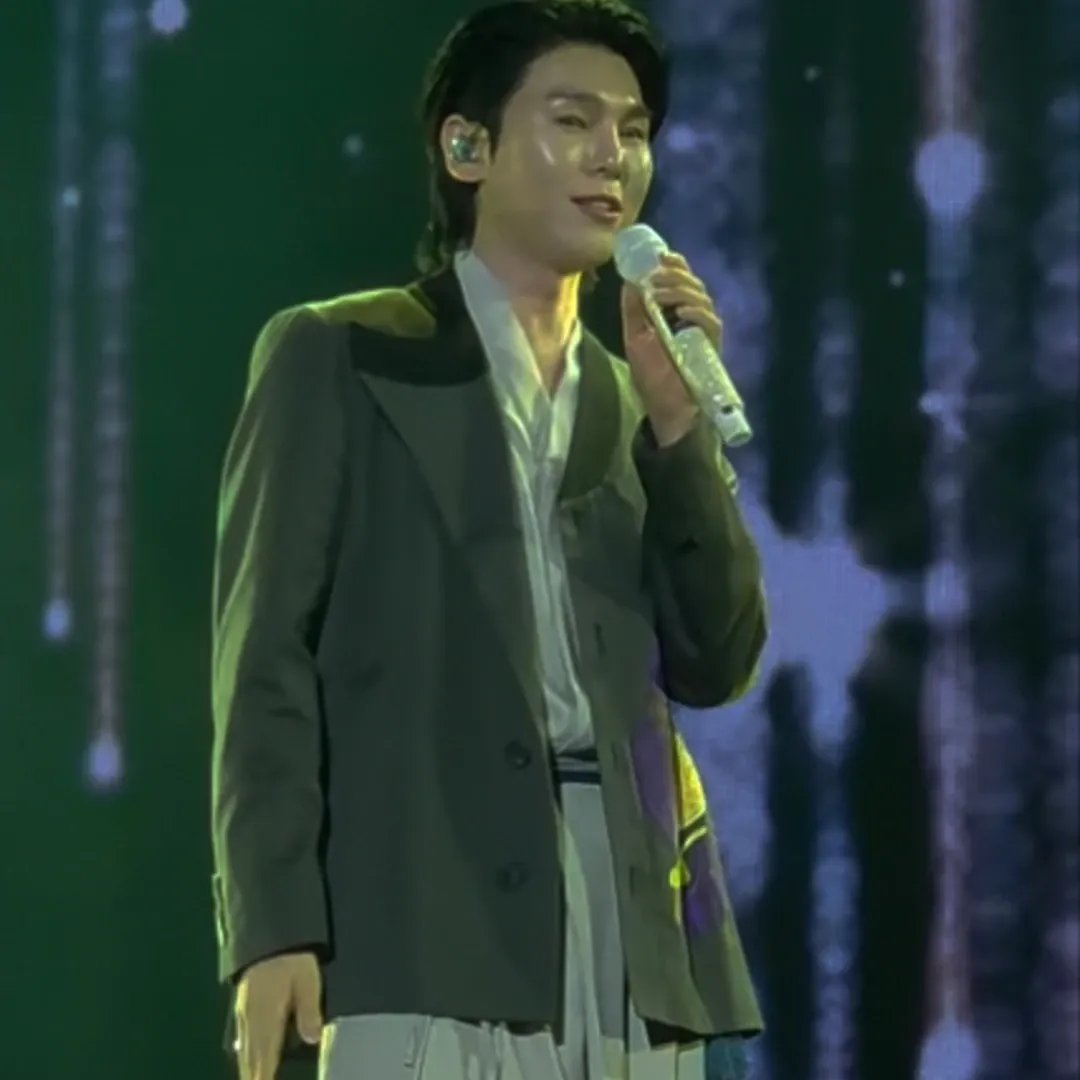 Behind-the-scenes cut of Kim Junsu (1991)