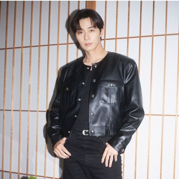 Today’s standout profile photo of Park Seojoon on Choeaedol Celeb