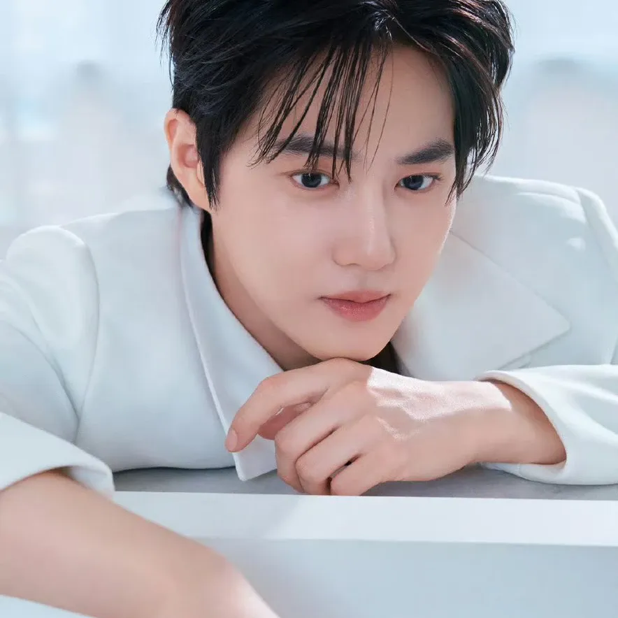 Latest photo of Suho