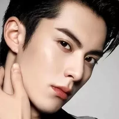 Behind-the-scenes cut of Dylan Wang