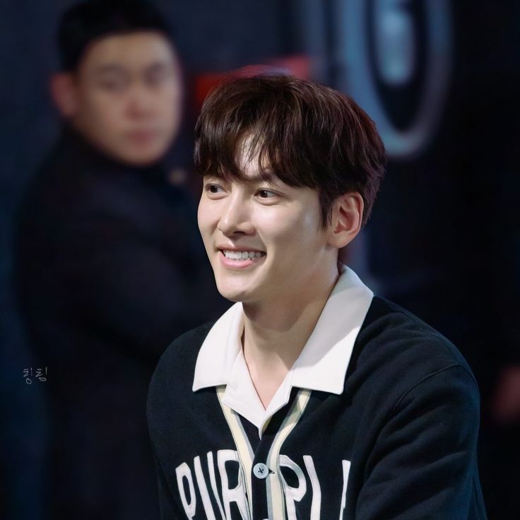 チ・チャンウクのビハインドカット