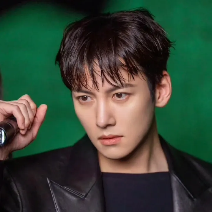 지창욱의 최신 사진