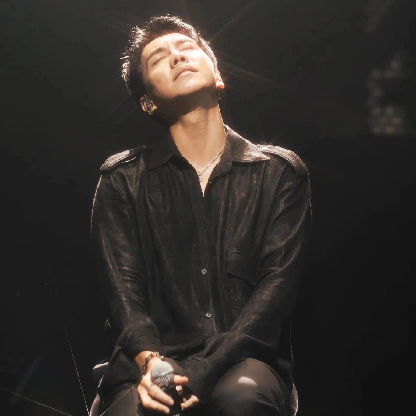 イ・スンギのビハインドカット