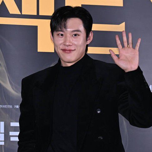 Latest photo of Kim Sungcheol