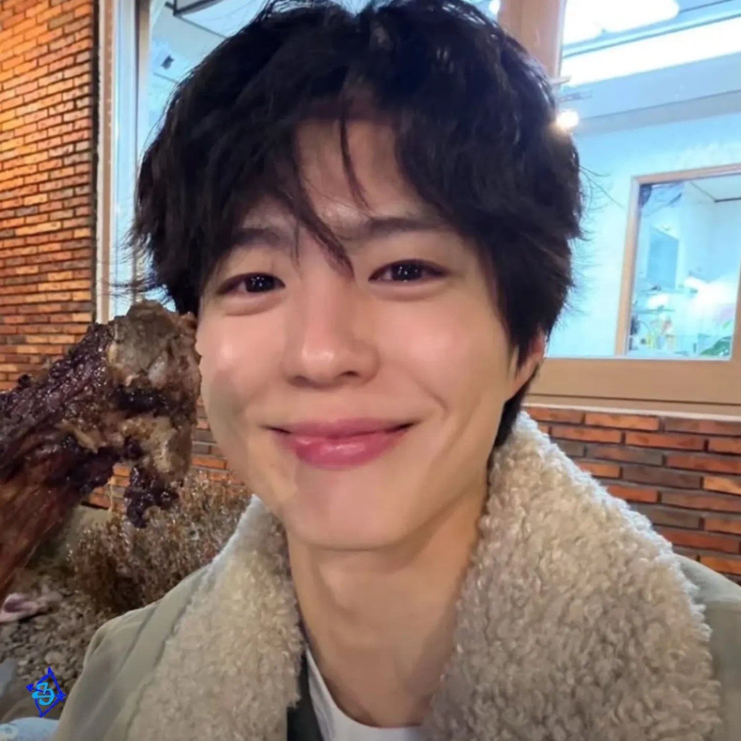 Latest photo of Park Bogum
