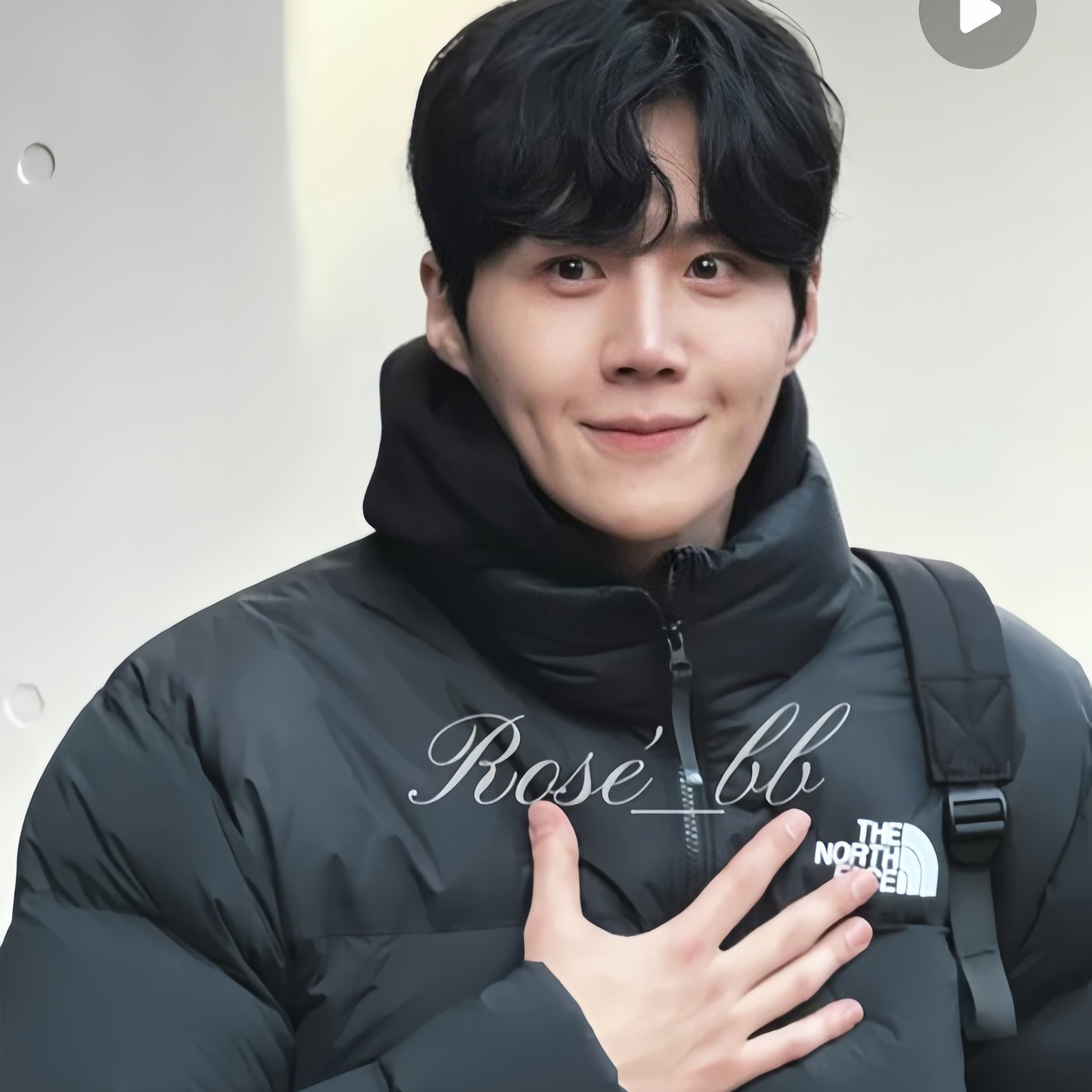 金宣虎的近期活動照