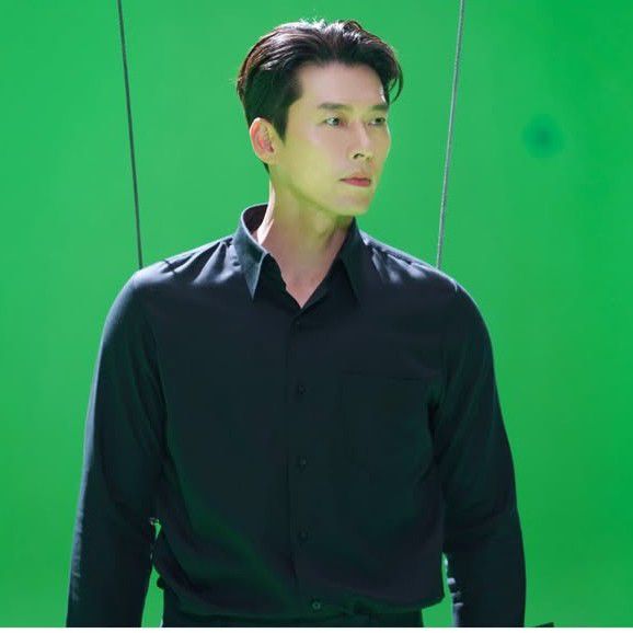 Foto kegiatan terbaru dari Hyun Bin