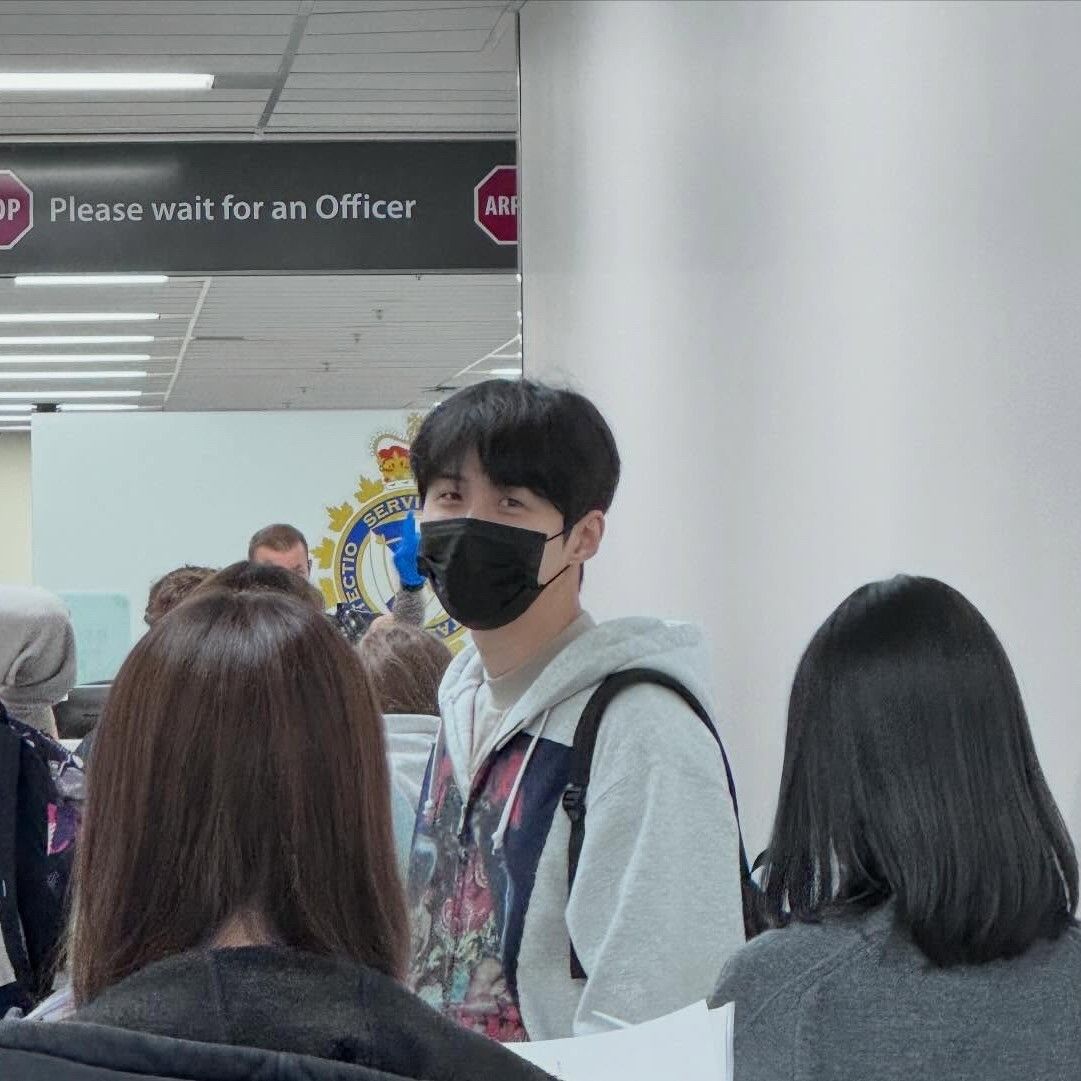 金宣虎的最新照片