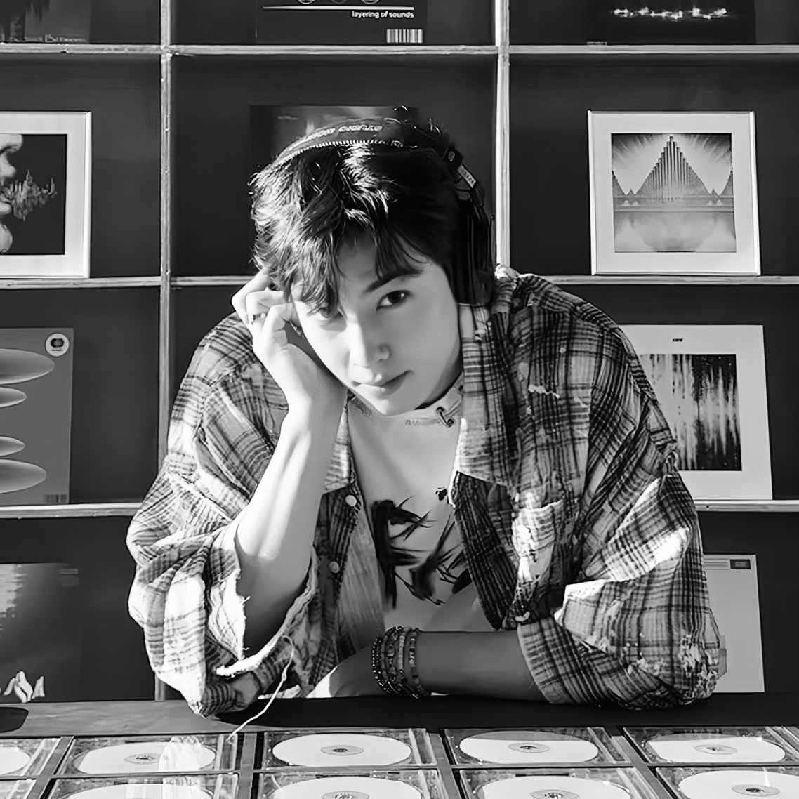 Recent activity shot of Cha Eunwoo