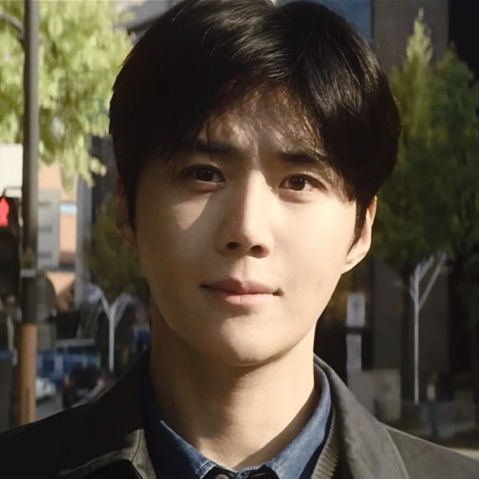 Recent activity shot of Kim Seonho