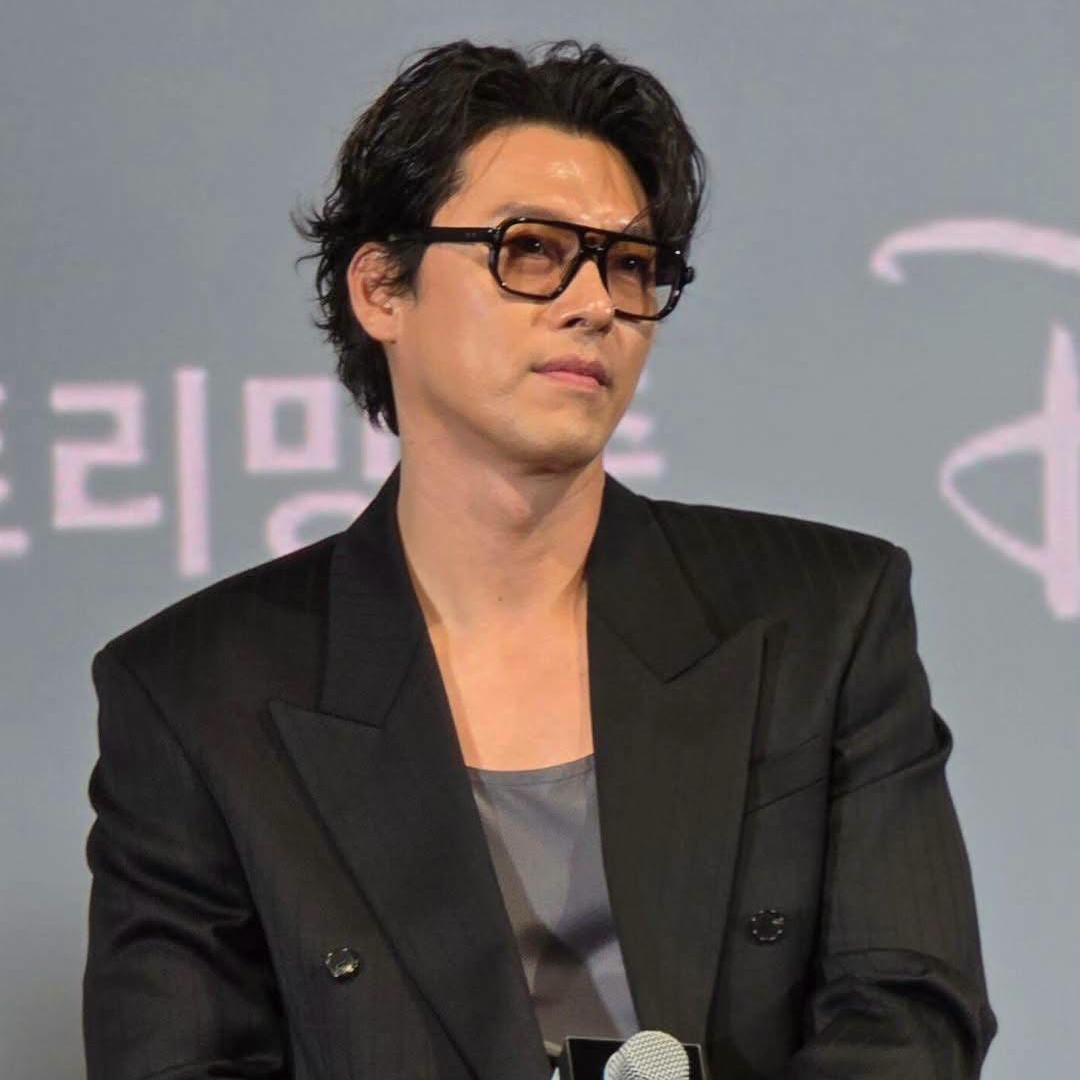 Cuplikan di balik layar dari Hyun Bin