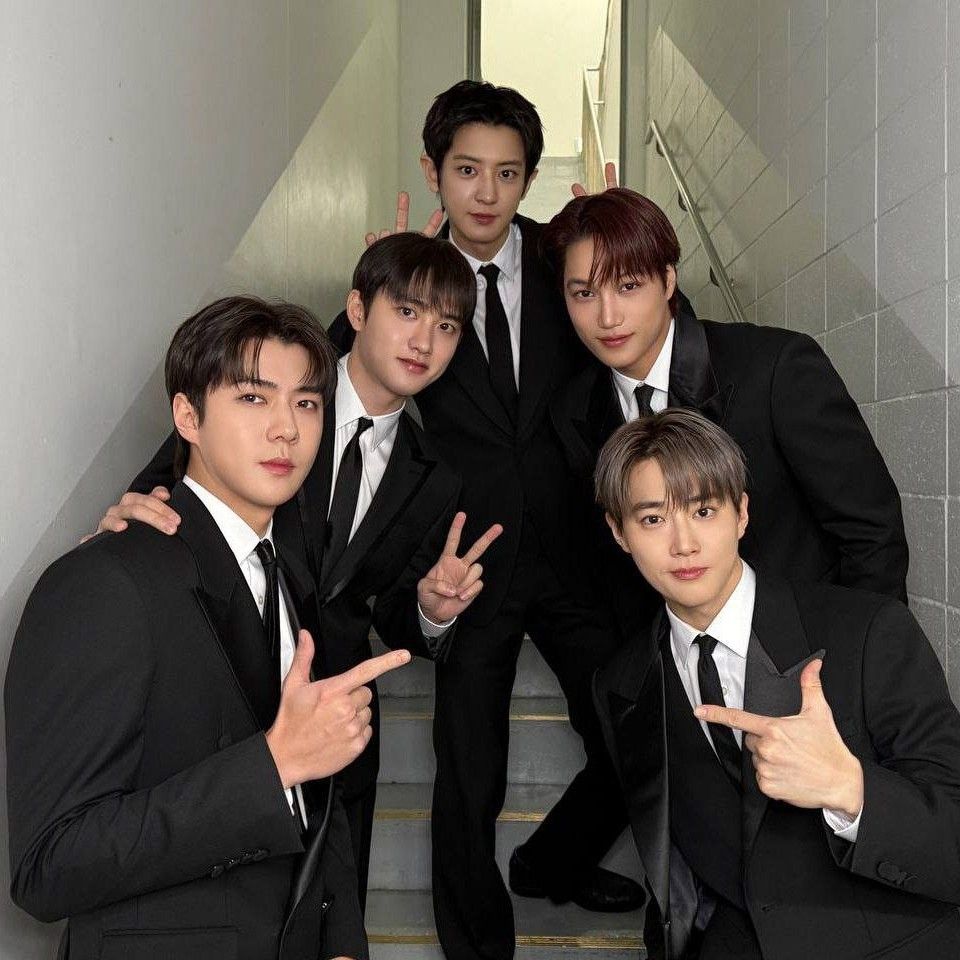 粉丝拍下的都暻秀 (D.O.)瞬间