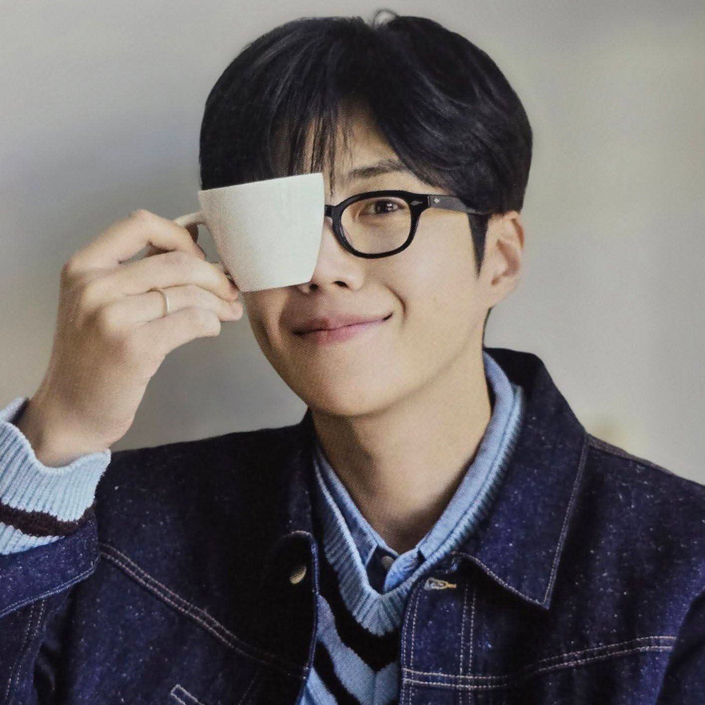 Recent activity shot of Kim Seonho