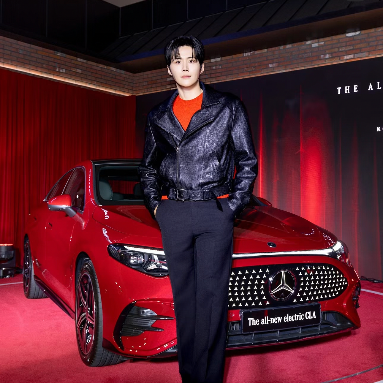 Behind-the-scenes cut of Kim Seonho