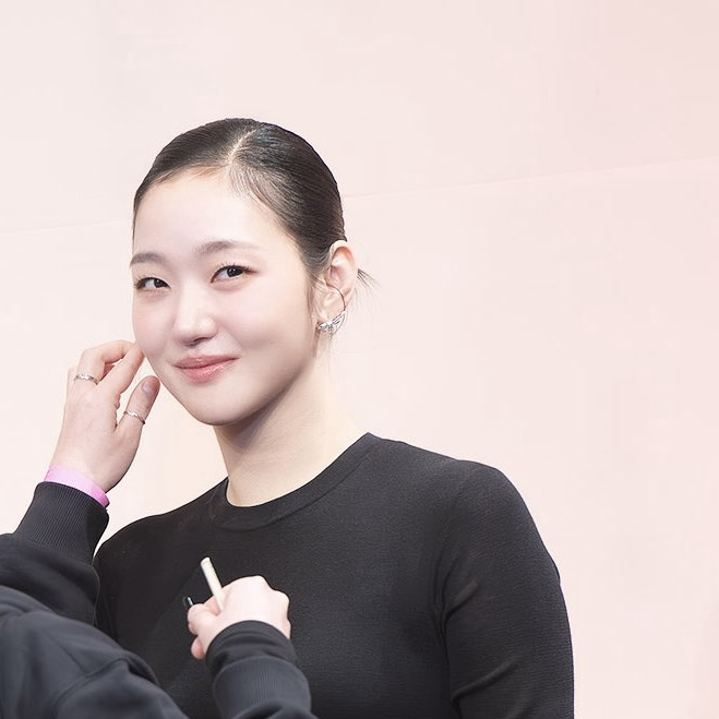 金高銀的最新照片