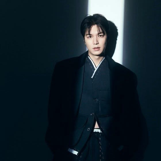 李敏镐的近期活动照