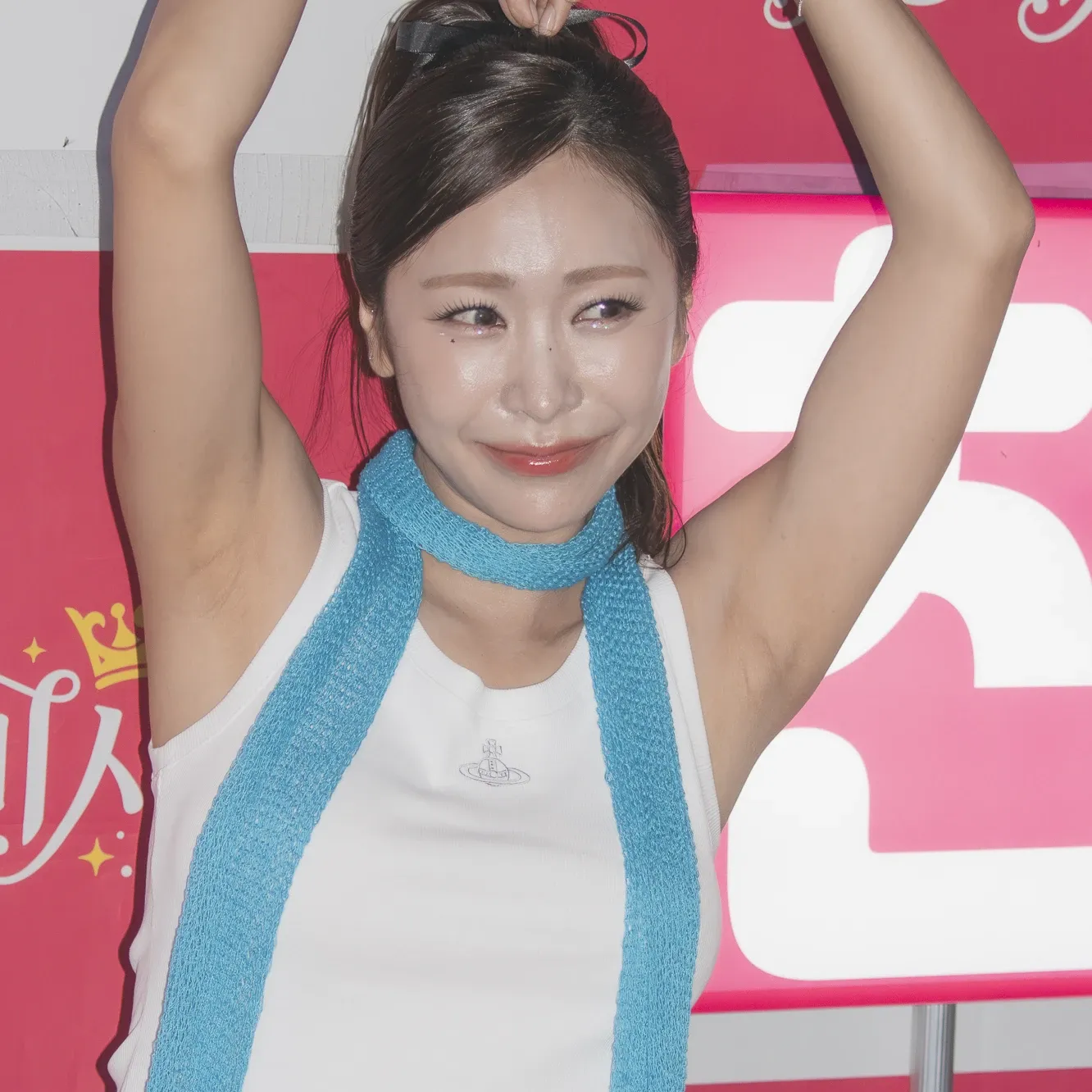 Behind-the-scenes cut of Huh Chanmi