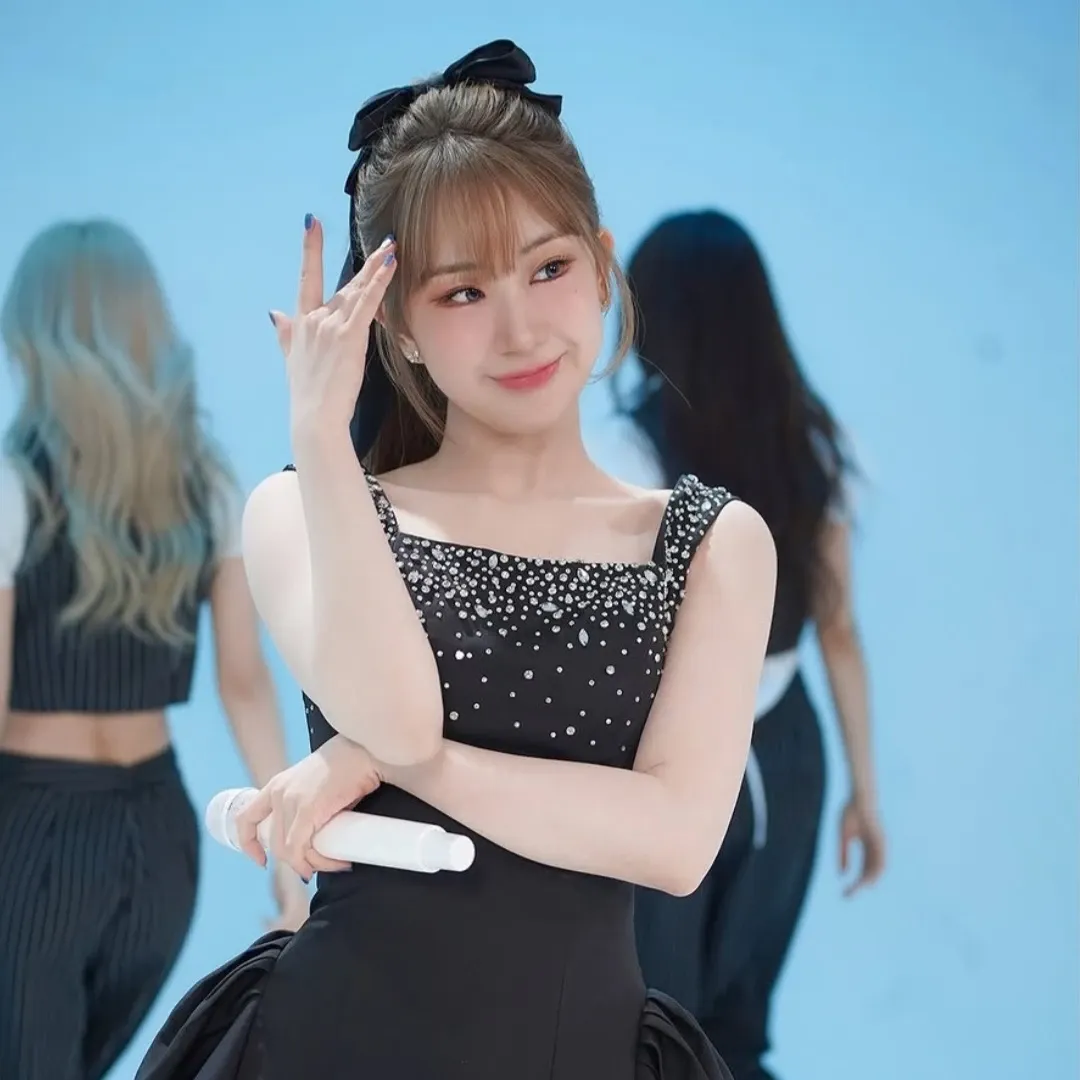 Momen yang diabadikan oleh penggemar Jeon Yujin