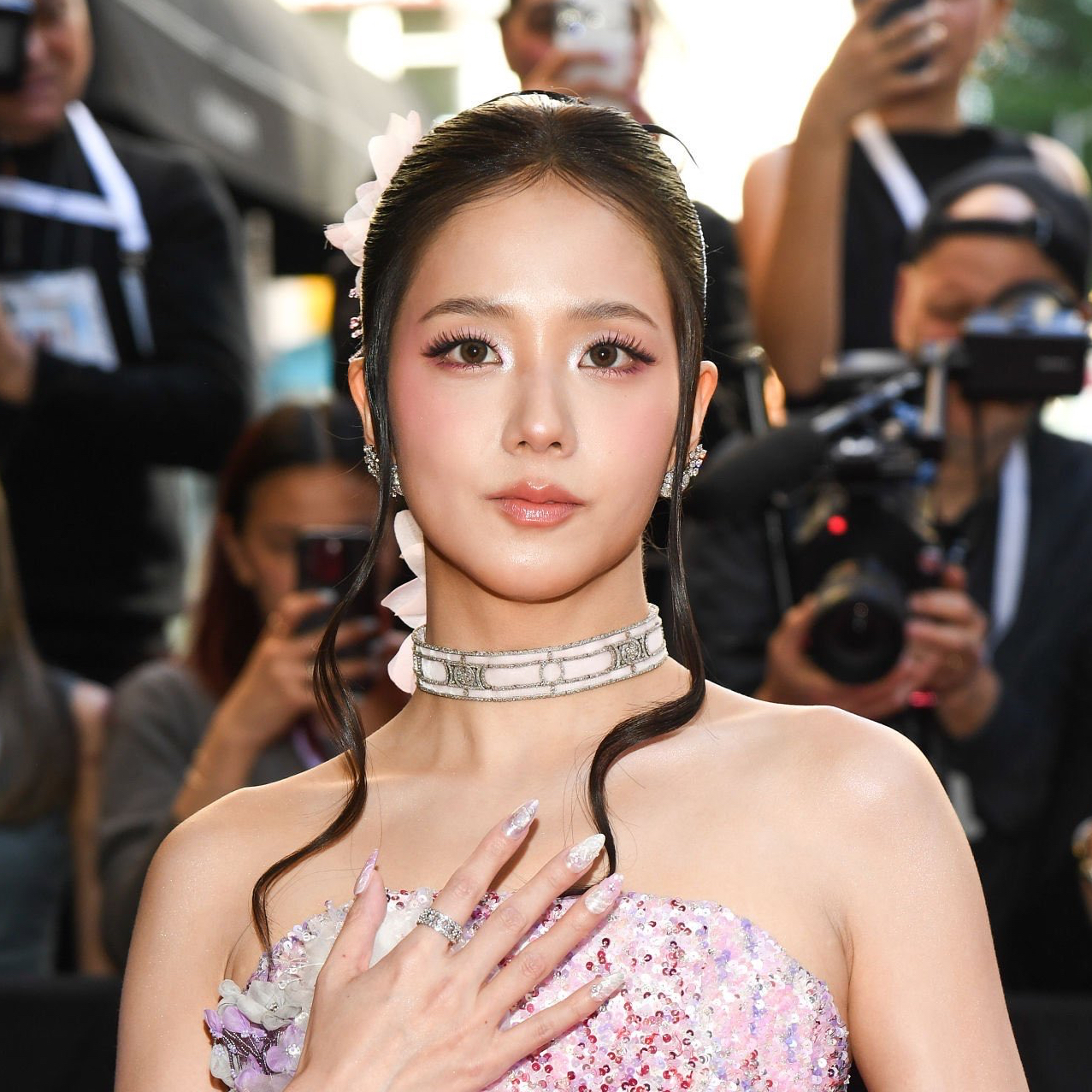 Latest photo of Jisoo (1995)