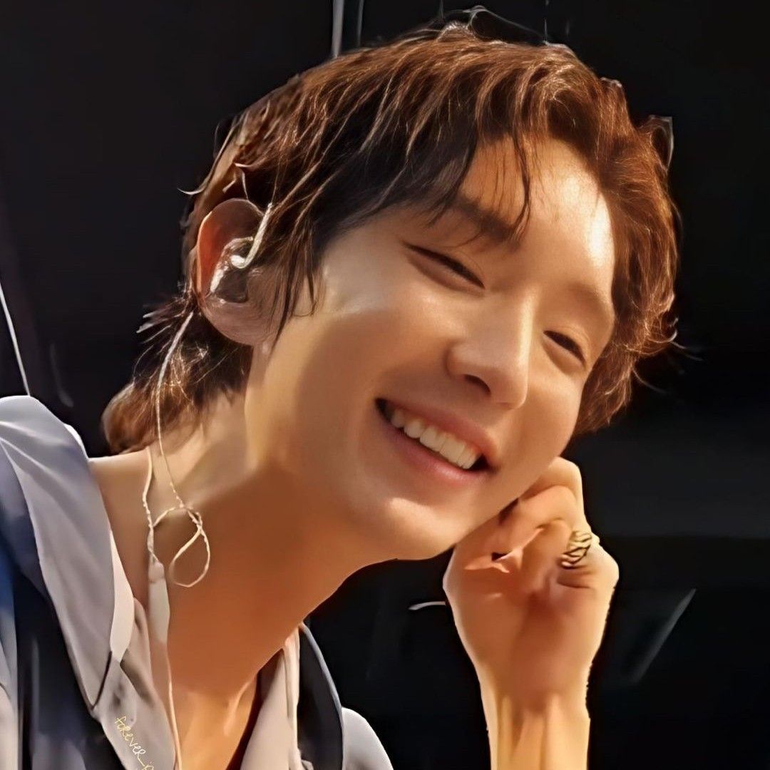 Momen yang diabadikan oleh penggemar Lee Joongi