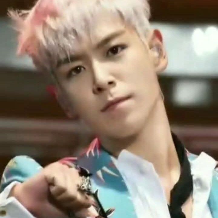 최승현 (T.O.P) 최근 활동샷