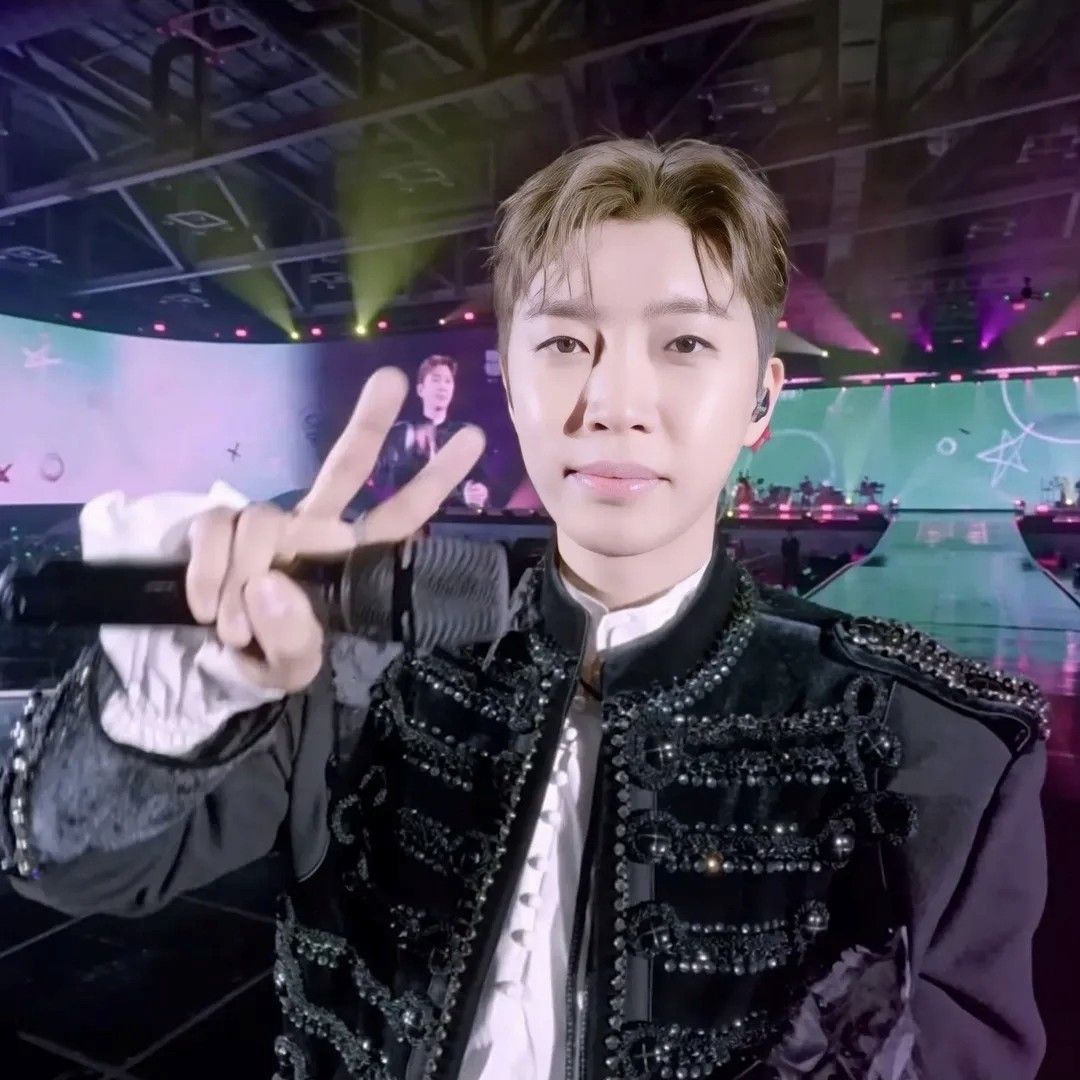 Foto kegiatan terbaru dari Lim Youngwoong