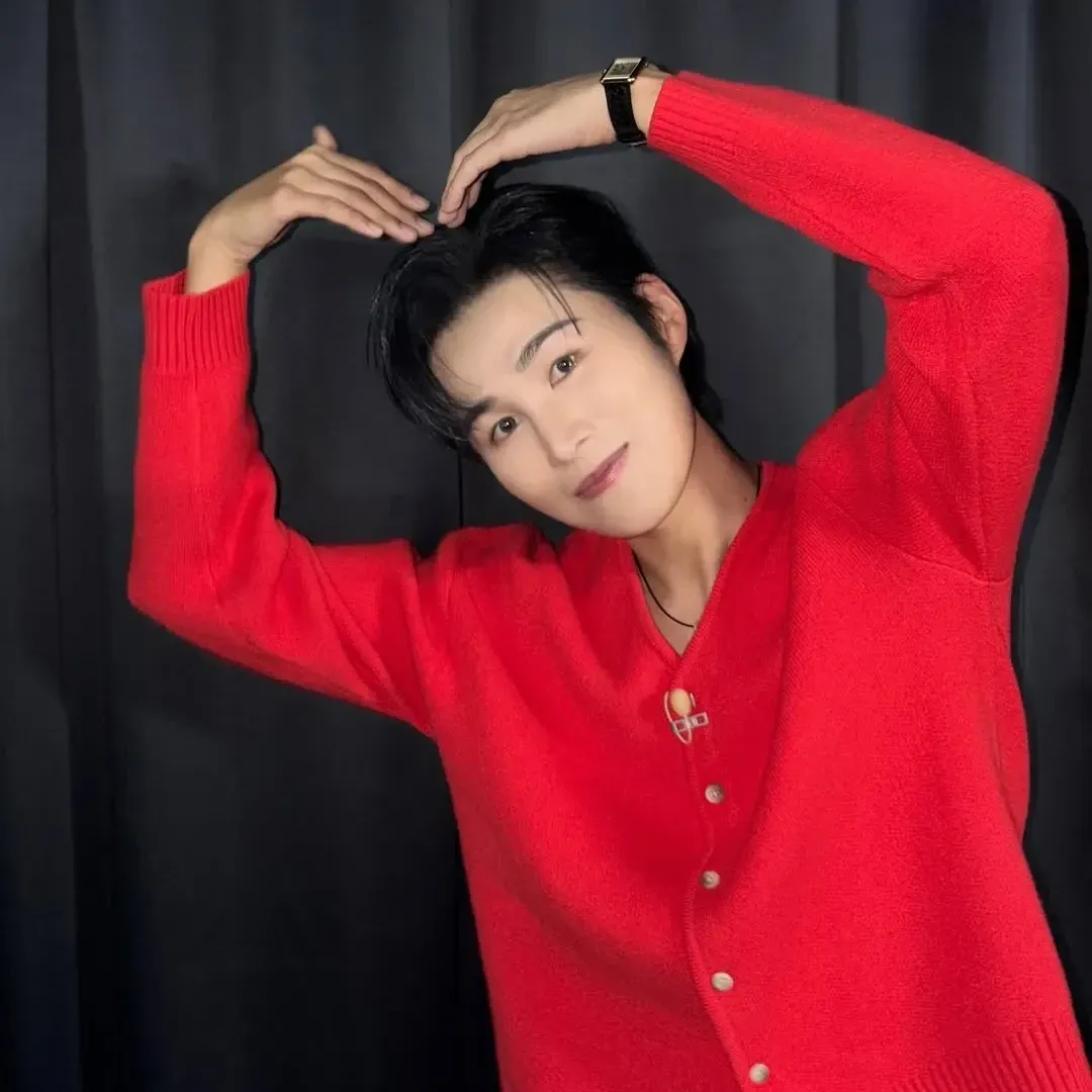 Cuplikan di balik layar dari Kim Heejae