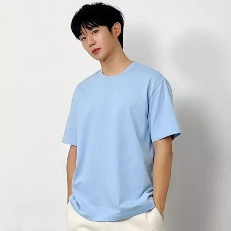 Latest photo of Jung Haein