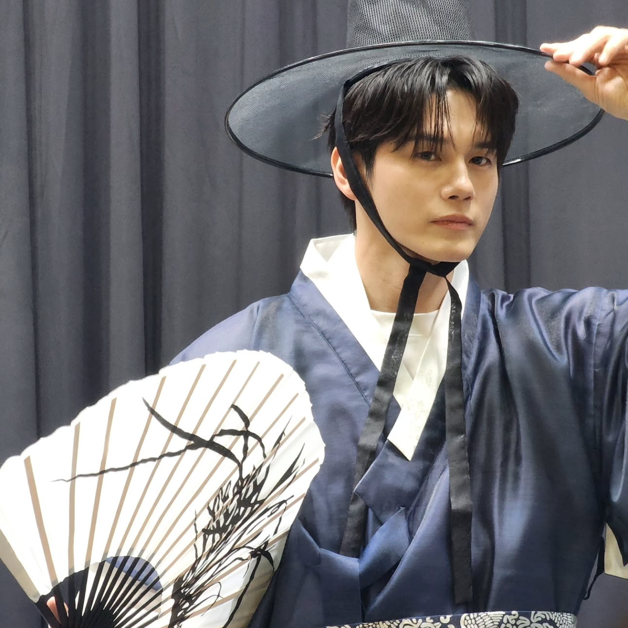 Momen yang diabadikan oleh penggemar Ong Seongwu