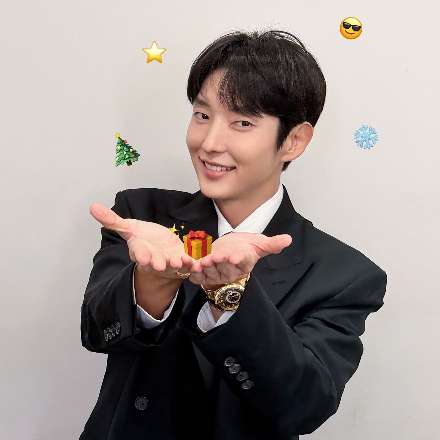 Behind-the-scenes cut of Lee Joongi