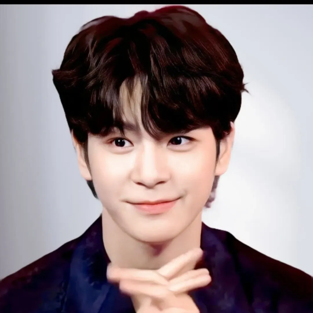 Latest photo of Jeong Dongwon