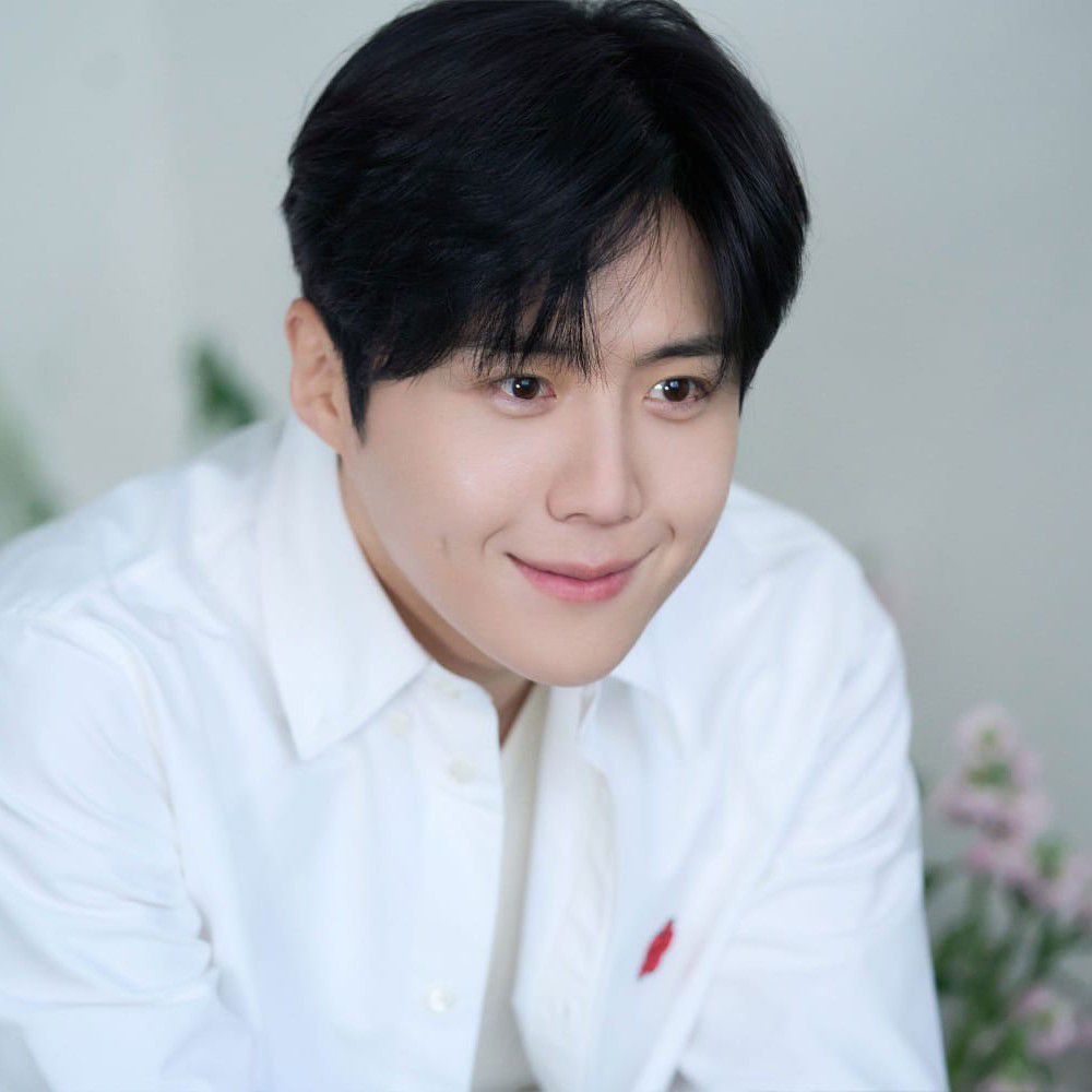 김선호의 최신 사진