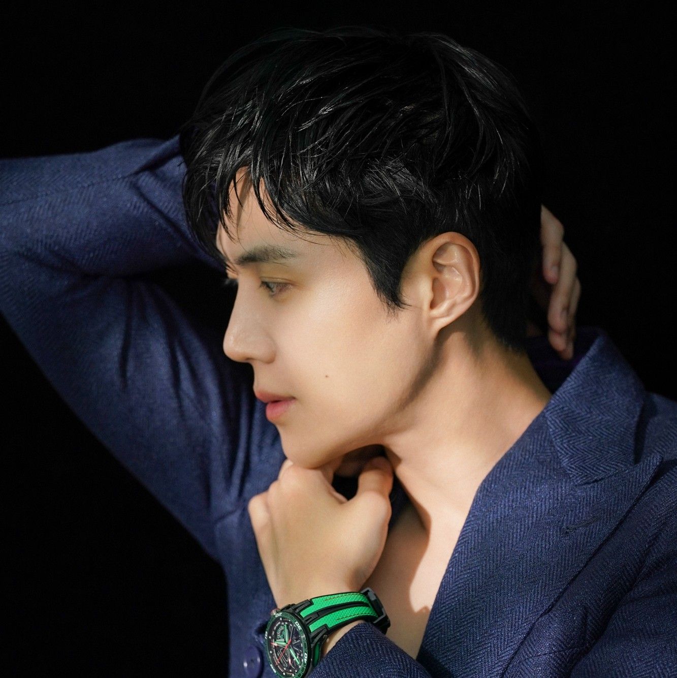 粉丝拍下的金宣虎瞬间